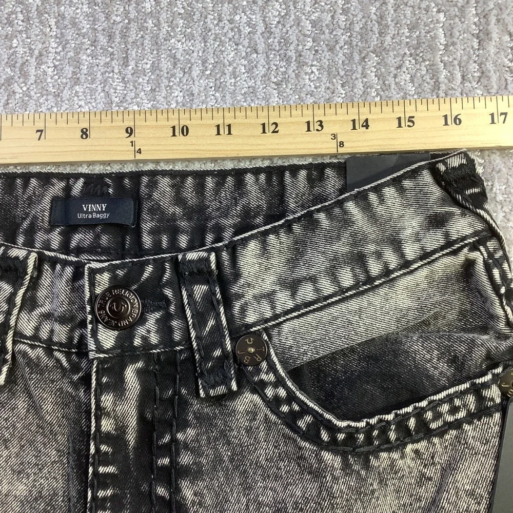 True Religion Vinny Super T Flap‎ Ultra Baggy Jeans Acid Wash Mens 32 x 32 NWT